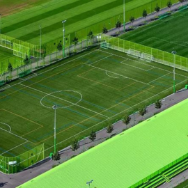 مشخصات زمین فوتبال