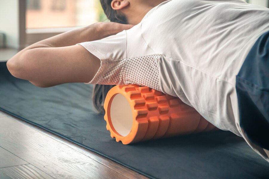 انواع فوم رولر ماساژ و کاربردهای هر کدام